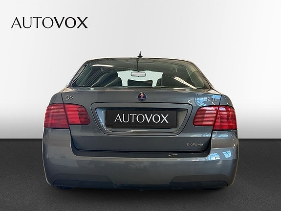 Saab 9-5 4 of 13
