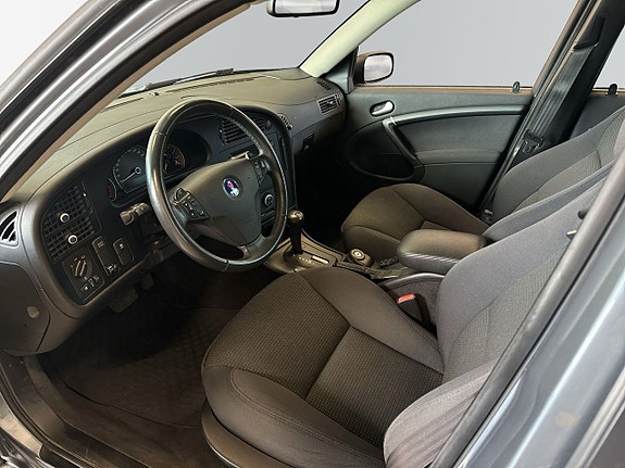 Saab 9-5 7 of 13