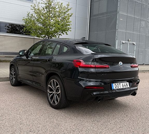 BMW X4 6 of 12