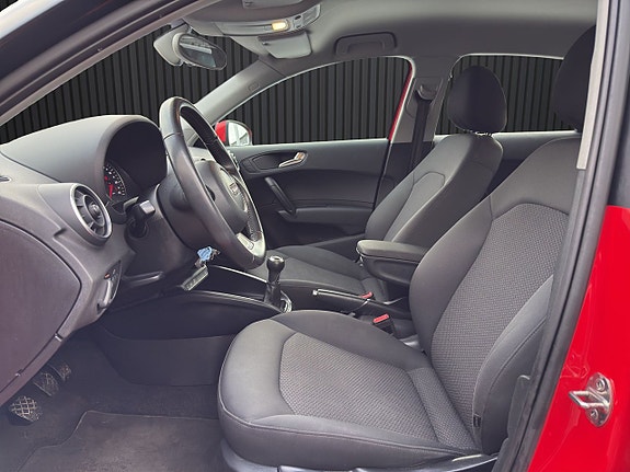 Audi A1 9 of 18