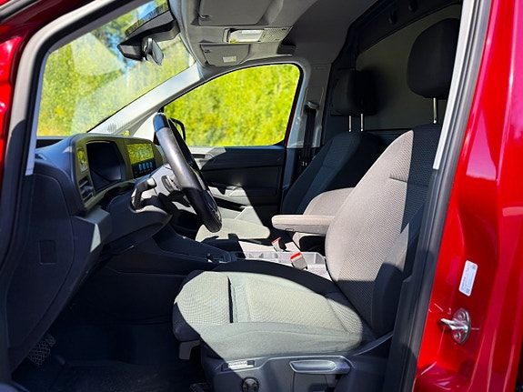 Volkswagen Caddy Maxi 17 of 27