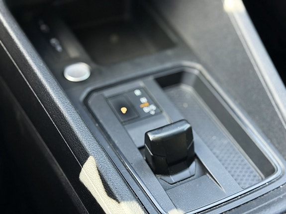 Volkswagen Caddy Maxi 22 of 27