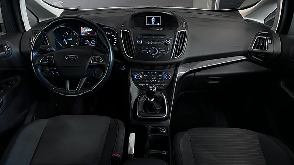 Ford C-Max 7 of 13