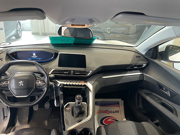 Peugeot 3008 7 of 10