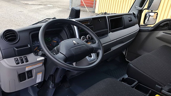 Mitsubishi Fuso 5 of 5