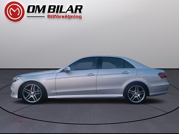 Mercedes-Benz E350 6 of 17