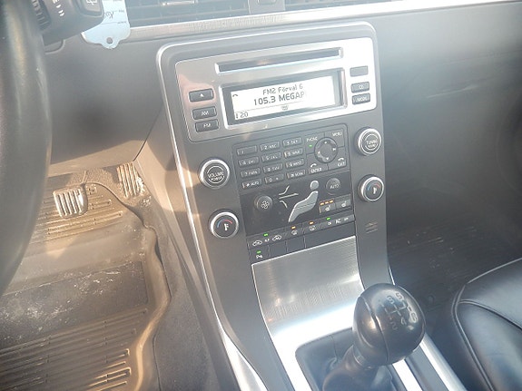 Volvo V70 11 of 11
