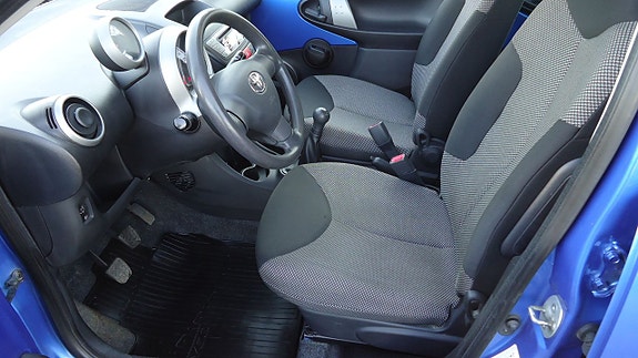 Toyota Aygo 15 of 21