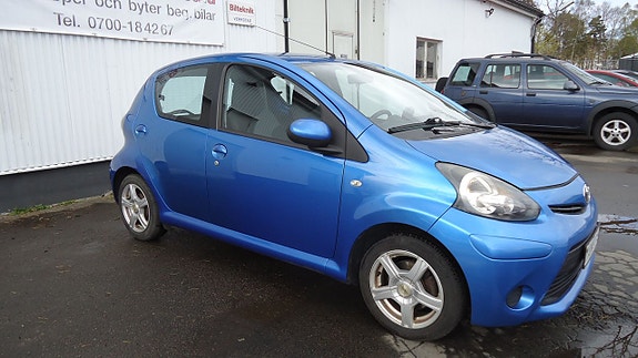 Toyota Aygo 12 of 21