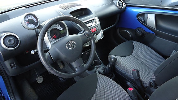 Toyota Aygo 16 of 21