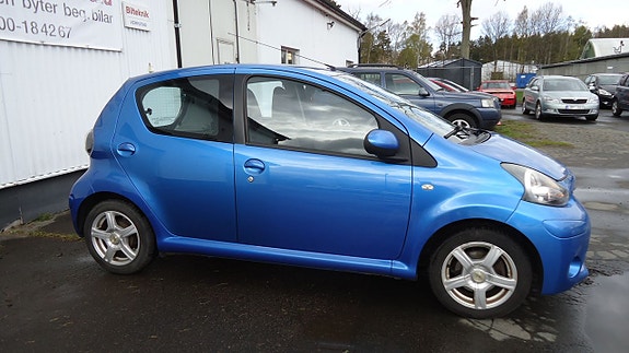 Toyota Aygo 11 of 21