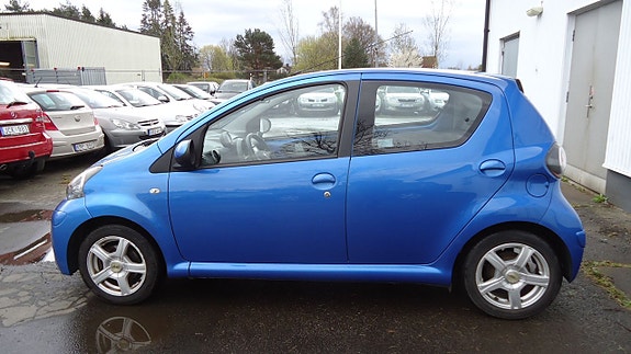 Toyota Aygo 5 of 5