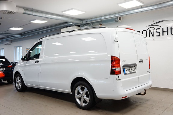 Mercedes-Benz Vito 119 2 of 5