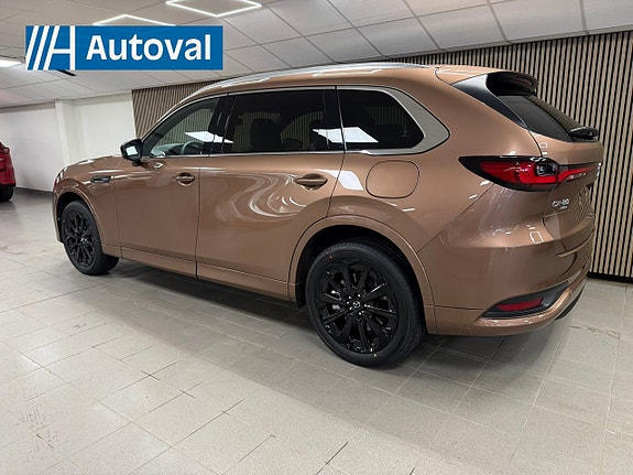 Mazda CX-80 4 of 5