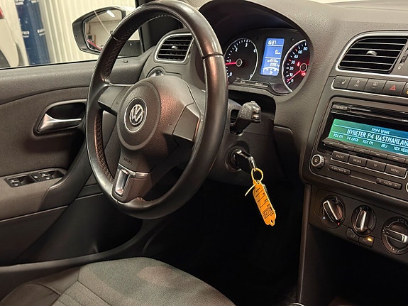 Volkswagen Polo 20 of 24