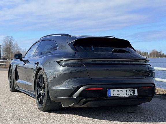 Porsche Taycan GTS 22 of 30