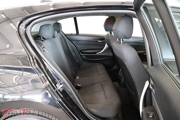 BMW 120 15 of 18