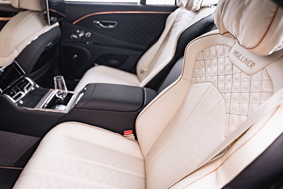 Bentley Flying Spur 17 of 28
