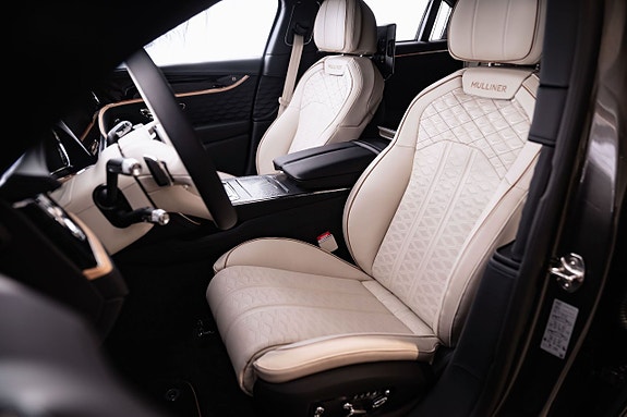 Bentley Flying Spur 15 of 28
