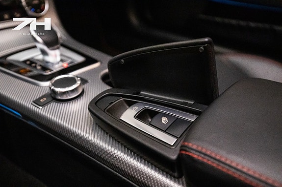 Mercedes-Benz SLC43 16 of 24
