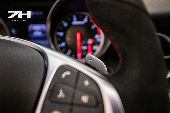 Mercedes-Benz SLC43 12 of 24