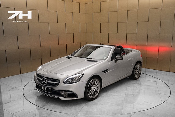 Mercedes-Benz SLC43 23 of 24