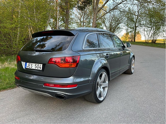 Audi Q7 5 of 5