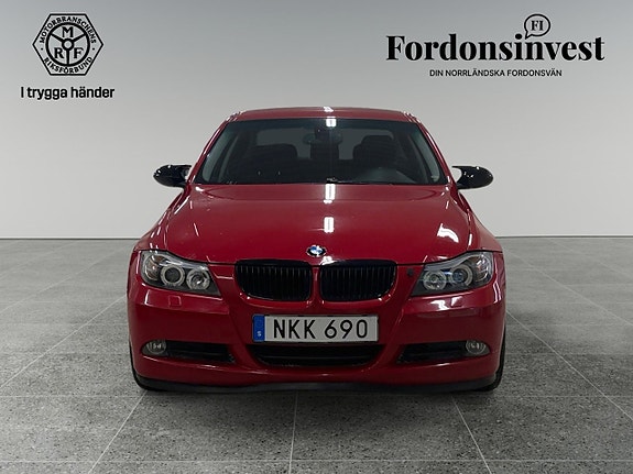 BMW 320 8 of 14