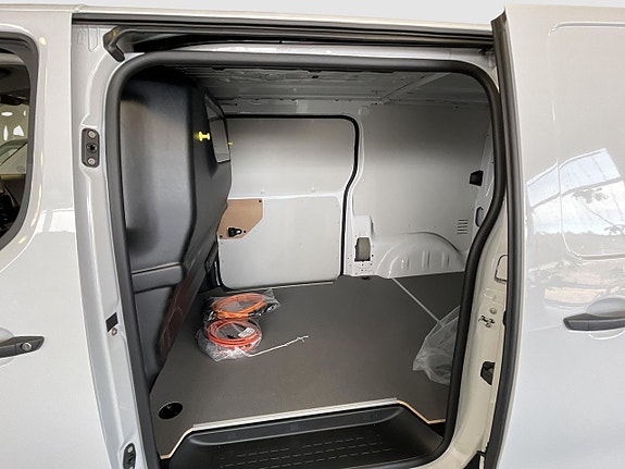 Toyota Proace 11 of 15