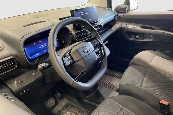 Toyota Proace City 10 of 12