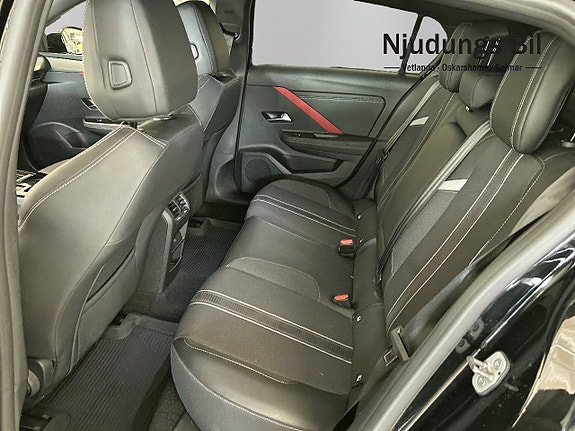 Opel Astra 7 of 10