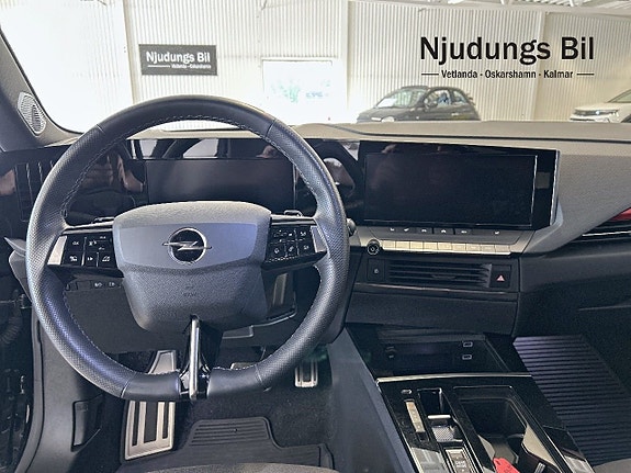 Opel Astra 9 of 10