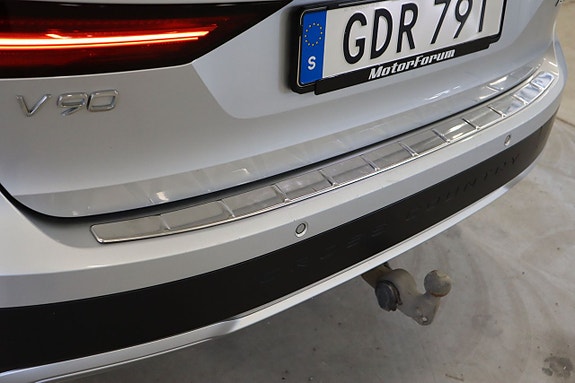 Volvo V90 Cross Country 23 of 26
