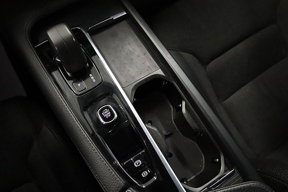 Volvo V90 Cross Country 9 of 26