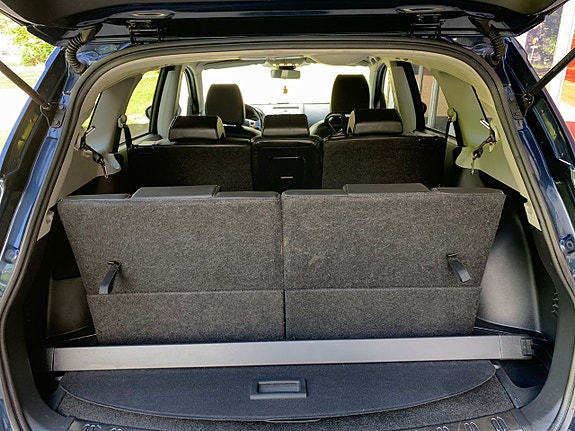 Nissan Qashqai+2 8 of 23