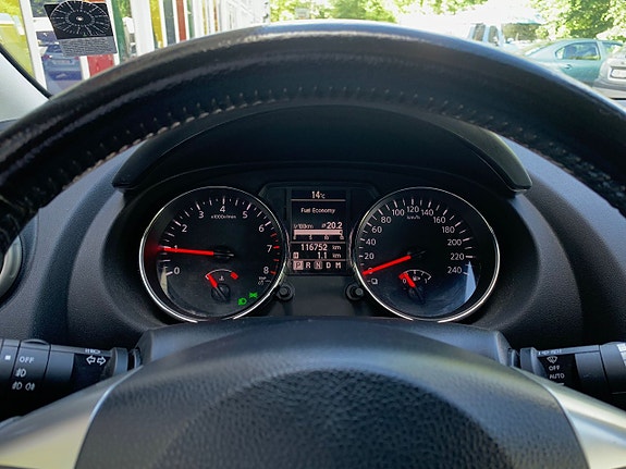 Nissan Qashqai+2 13 of 23