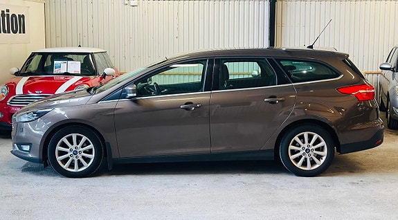 Ford Focus 4 of 5