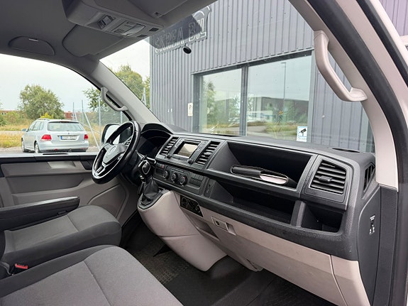 Volkswagen Transporter 15 of 21