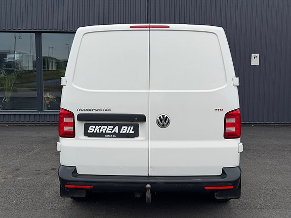 Volkswagen Transporter 10 of 21