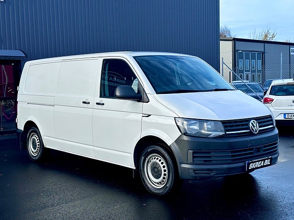 Volkswagen Transporter 2 of 5