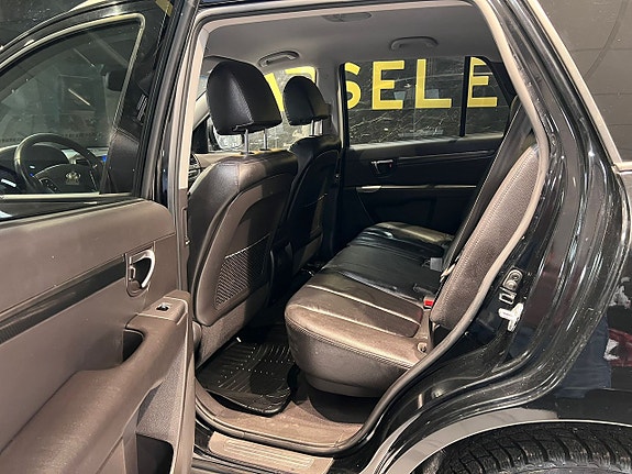 Hyundai Santa Fe 13 of 23