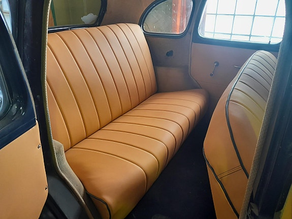 Chevrolet Master 11 of 15