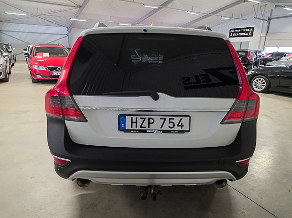 Volvo XC70 4 of 10