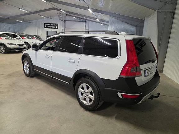 Volvo XC70 5 of 10
