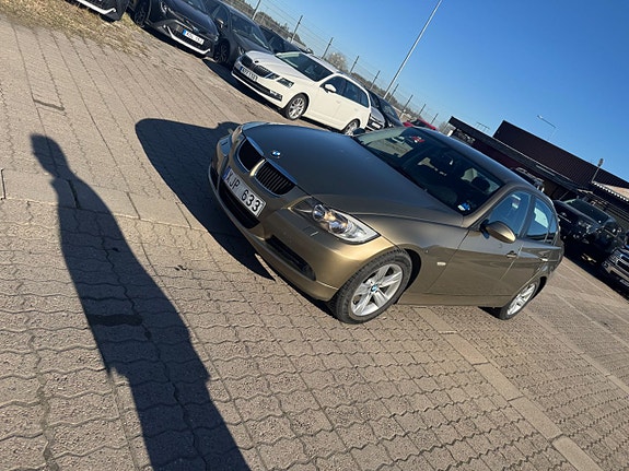 BMW 320 16 of 16