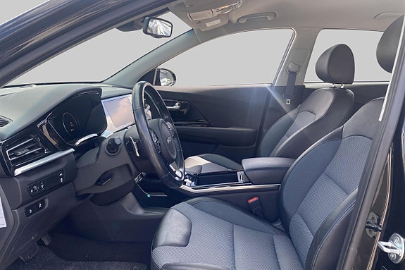 Kia e-Niro 8 of 12
