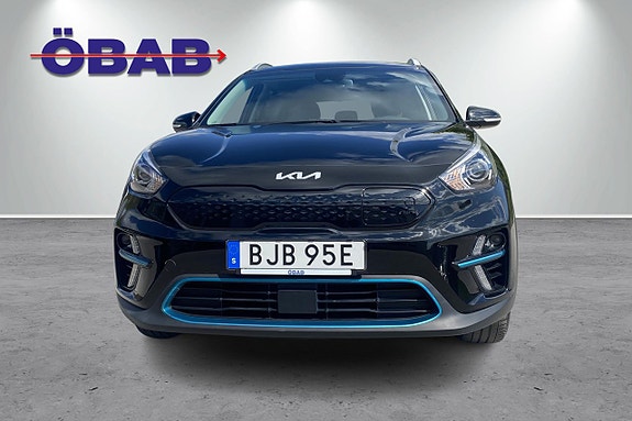 Kia e-Niro 2 of 12