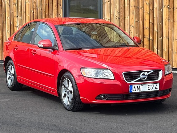 Volvo S40 7 of 8