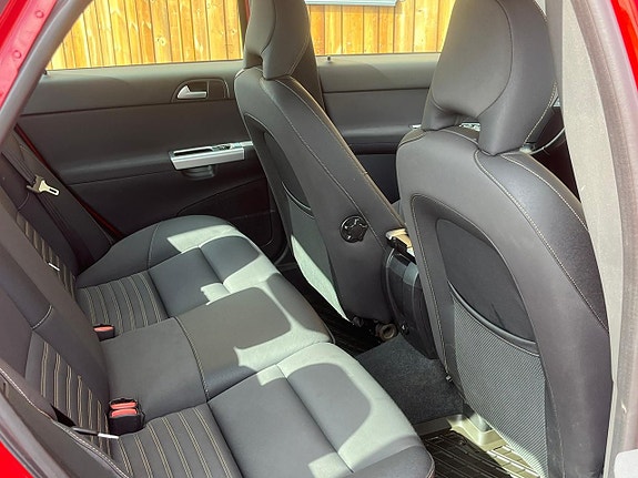 Volvo S40 6 of 8