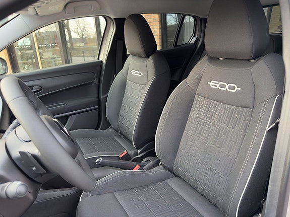 Fiat 600 5 of 11